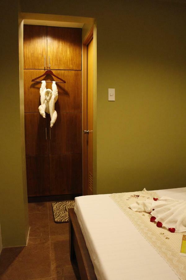 Optimum Pension House Dumaguete City Bagian luar foto