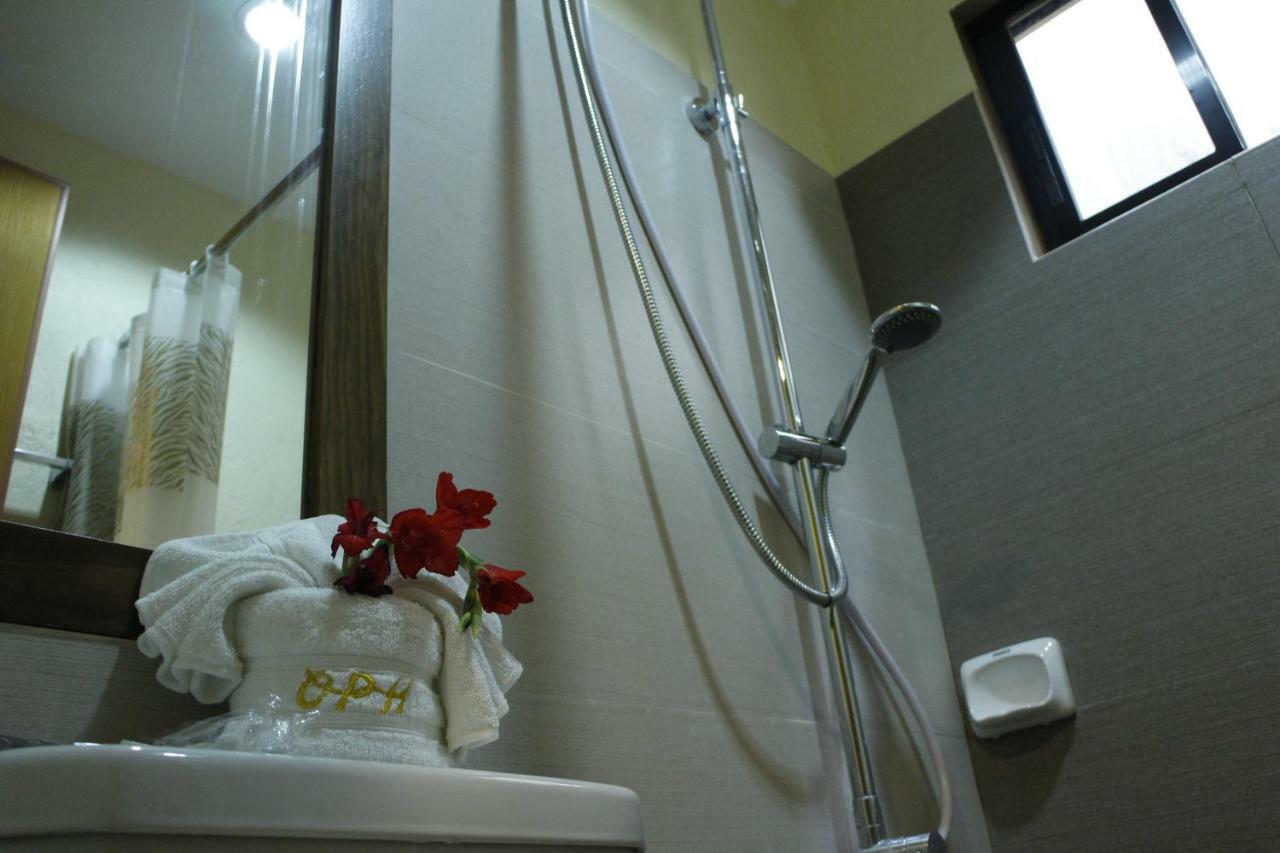 Optimum Pension House Dumaguete City Bagian luar foto